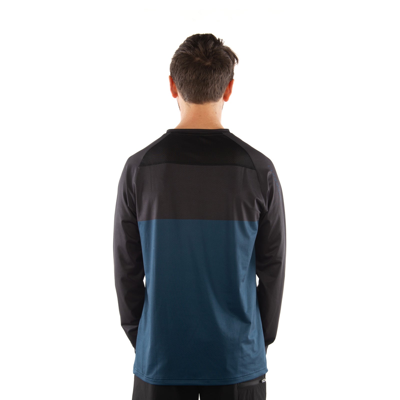 Model is 5&#39; 7&quot; wearing size Small.